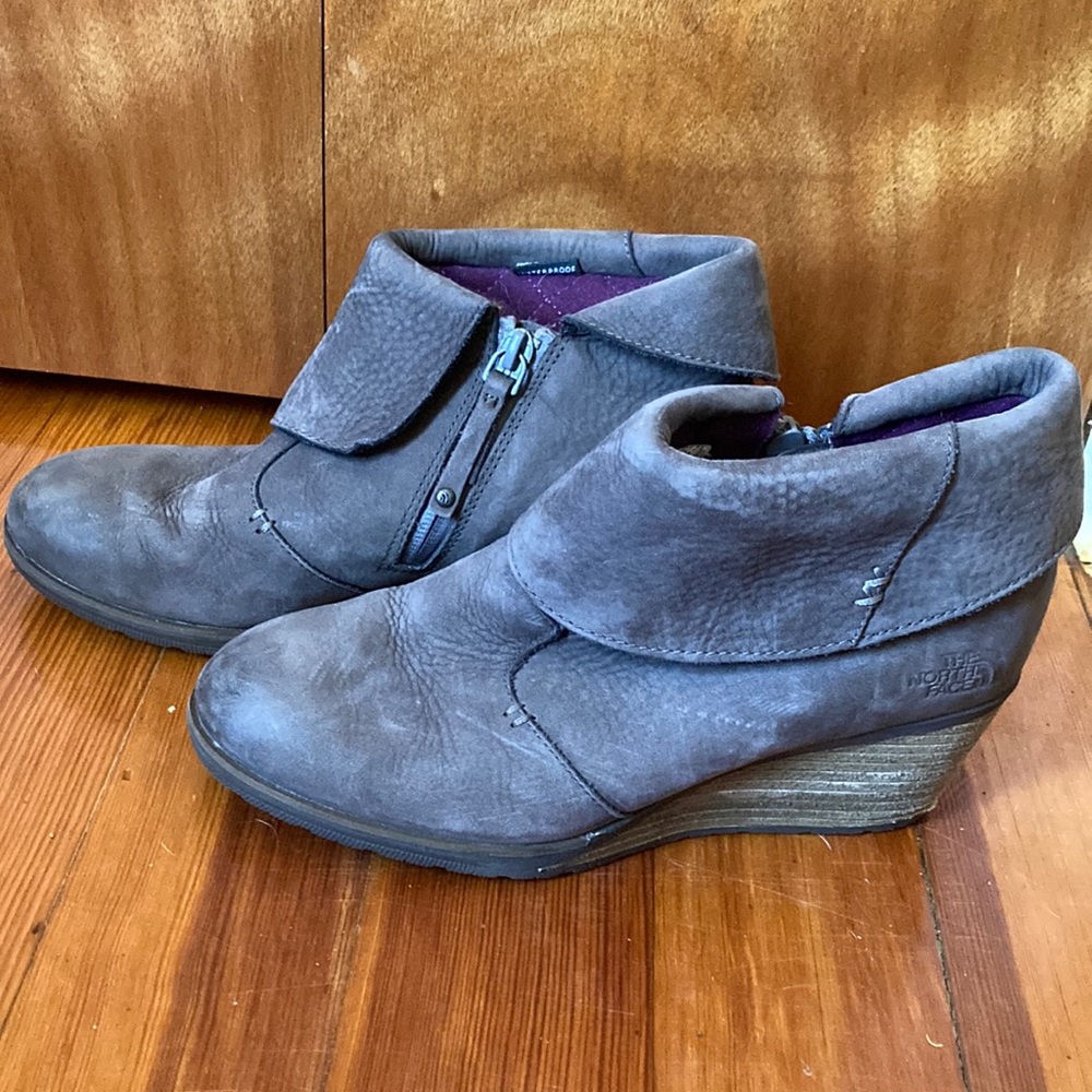 North face heeled wedge boot